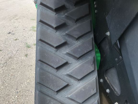 2022 John Deere 8RX 410 Tractor Rubber Track