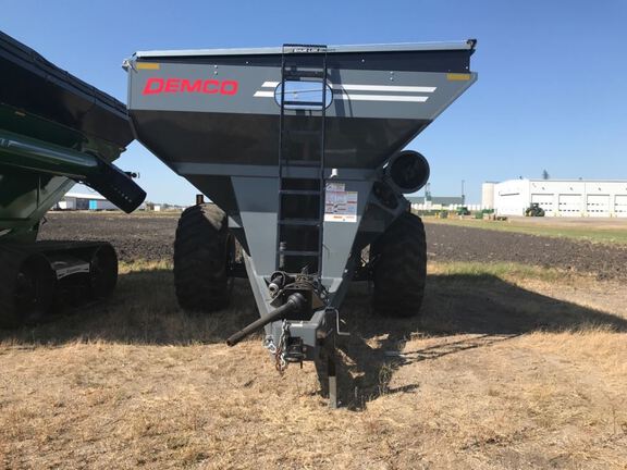 2023 Demco 9445195 Grain Cart