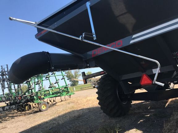 2023 Demco 9445195 Grain Cart