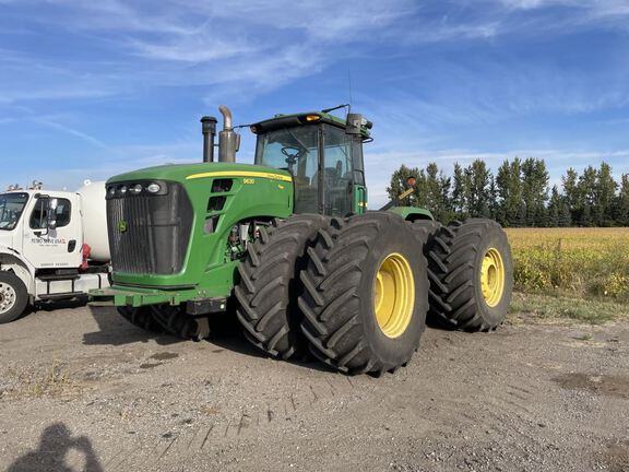 2011 John Deere 9630 Tractor 4WD