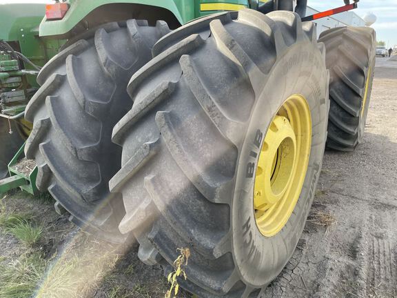 2011 John Deere 9630 Tractor 4WD