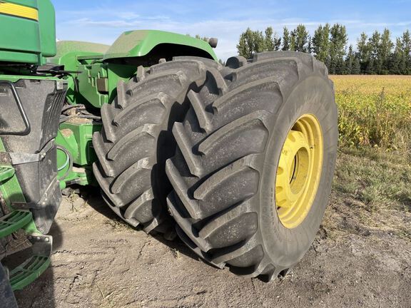 2011 John Deere 9630 Tractor 4WD