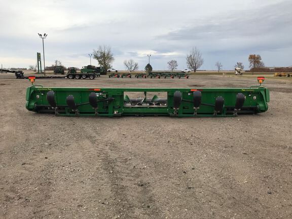 2018 John Deere 712C Header Corn Head