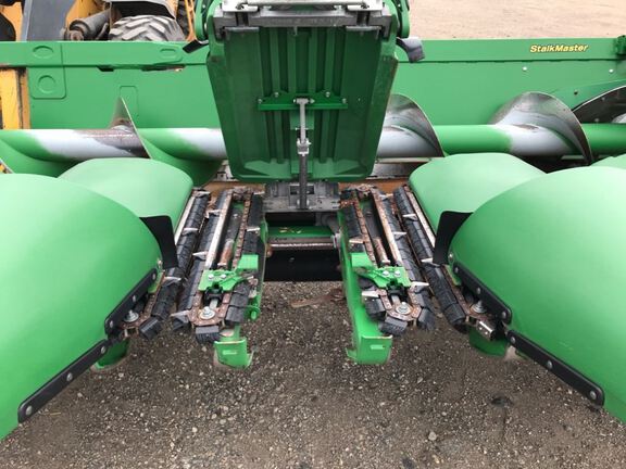 2018 John Deere 712C Header Corn Head