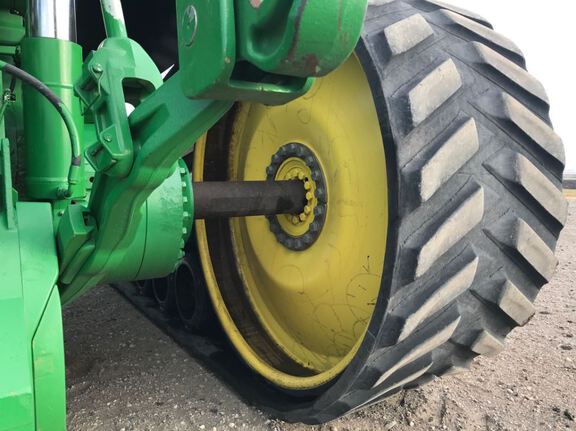 2011 John Deere 8360RT Tractor Rubber Track