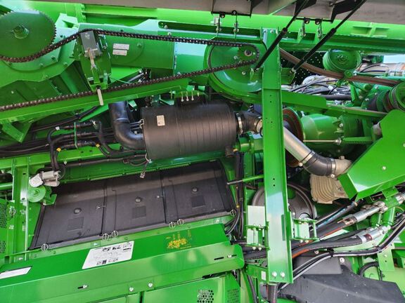 2024 John Deere S770 Combine