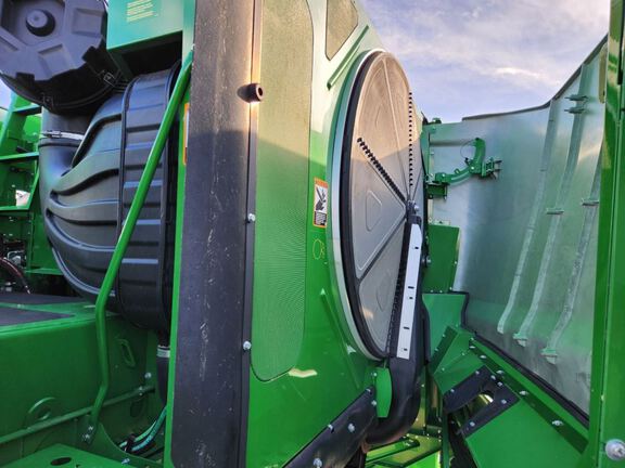 2024 John Deere S770 Combine