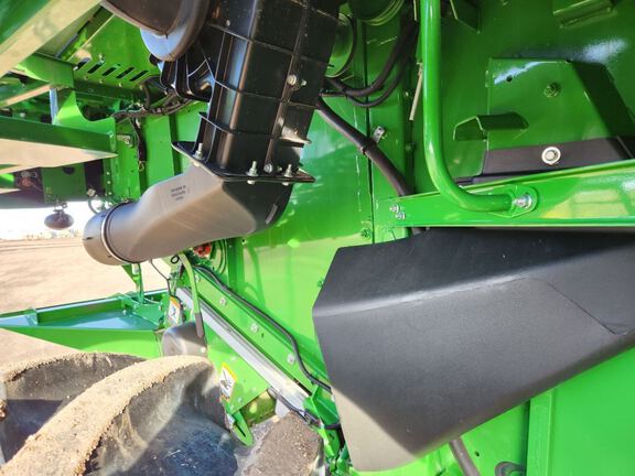 2024 John Deere S770 Combine