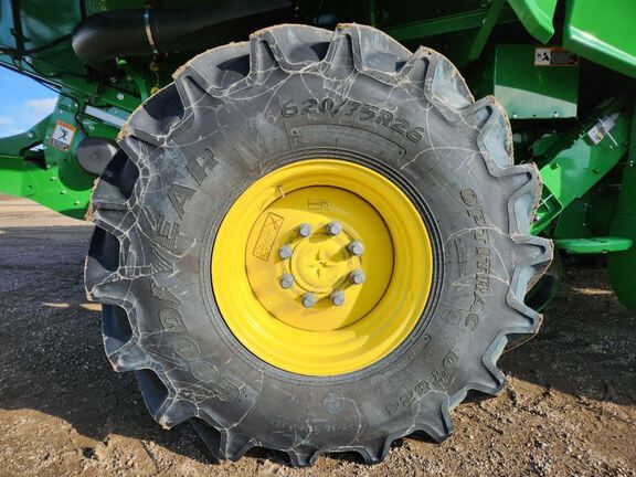 2024 John Deere S770 Combine