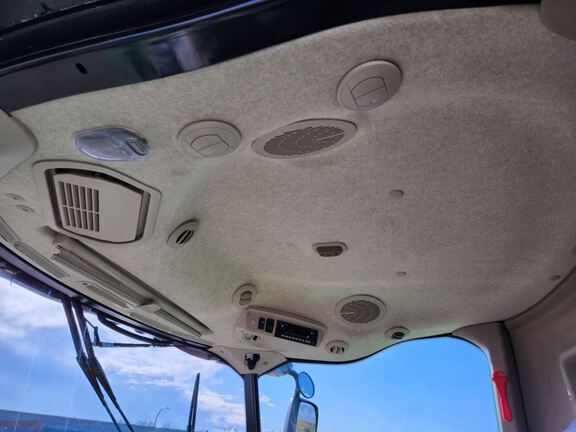 2024 John Deere S770 Combine