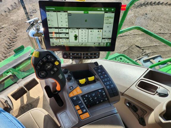 2024 John Deere S770 Combine