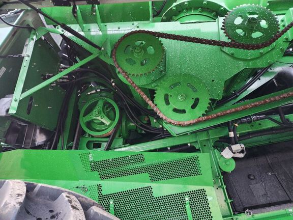 2024 John Deere S780 Combine