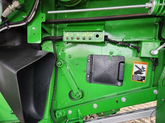 2024 John Deere S780 Combine