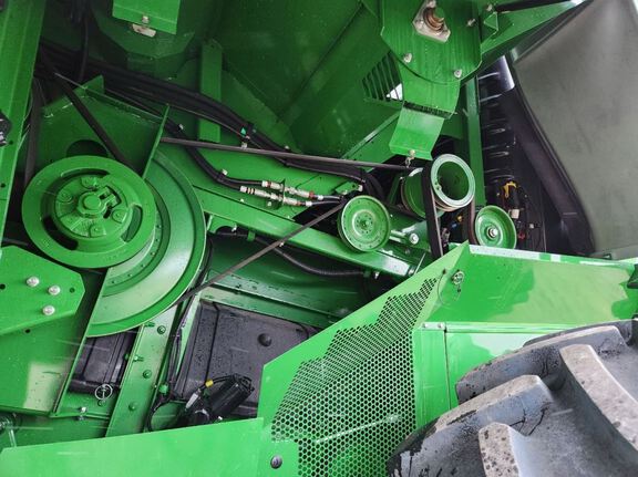 2024 John Deere S780 Combine