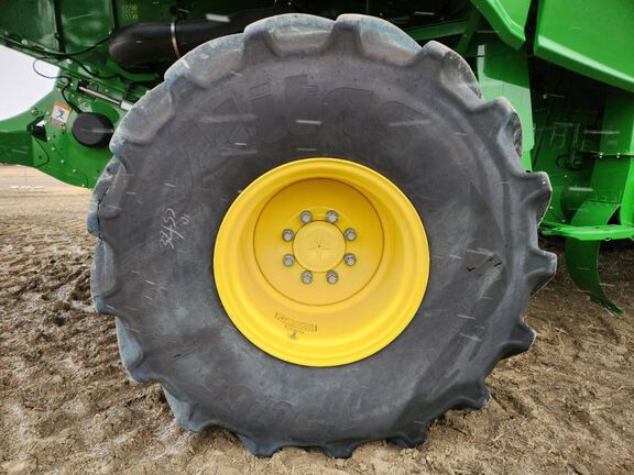 2024 John Deere S780 Combine