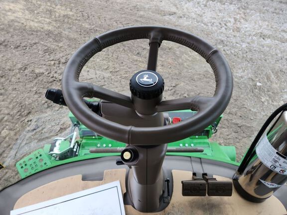 2024 John Deere S780 Combine