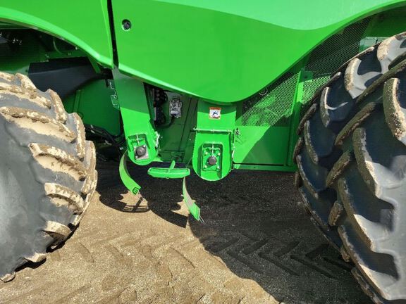 2024 John Deere S780 Combine