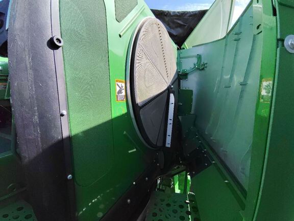 2024 John Deere S780 Combine