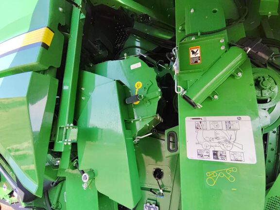 2024 John Deere S780 Combine