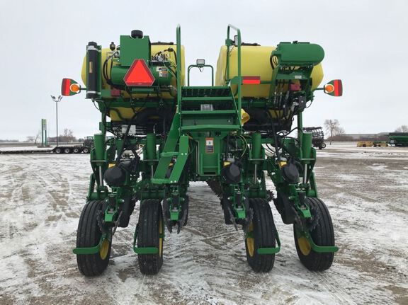 2019 John Deere 1775NT Planter