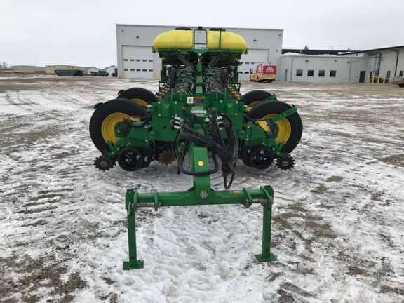 2019 John Deere 1775NT Planter