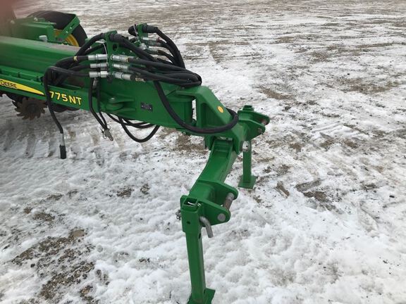 2019 John Deere 1775NT Planter