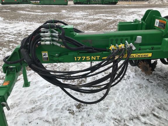 2019 John Deere 1775NT Planter