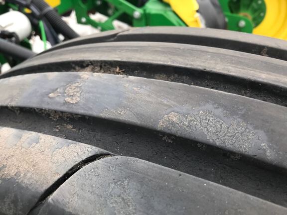 2019 John Deere 1775NT Planter