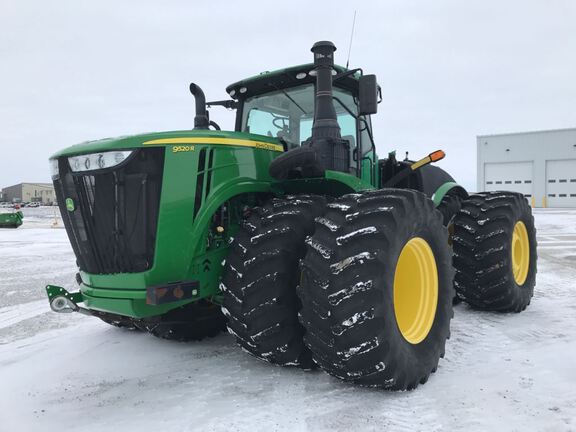 2018 John Deere 9520R Tractor 4WD