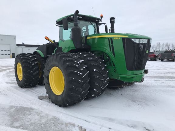 2018 John Deere 9520R Tractor 4WD