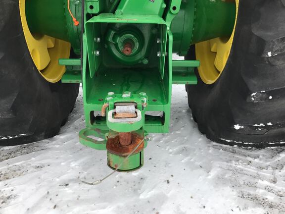 2018 John Deere 9520R Tractor 4WD