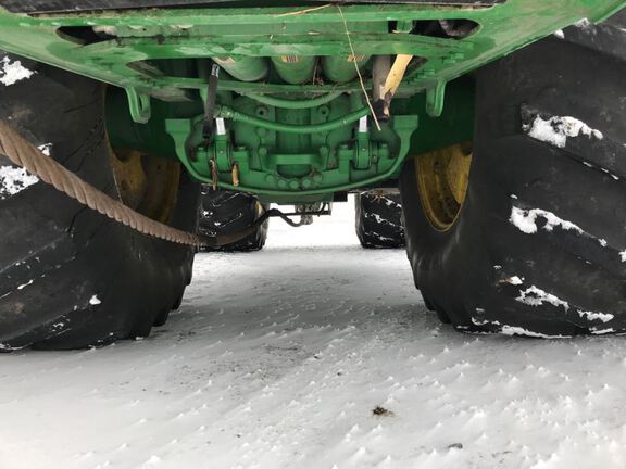 2018 John Deere 9520R Tractor 4WD