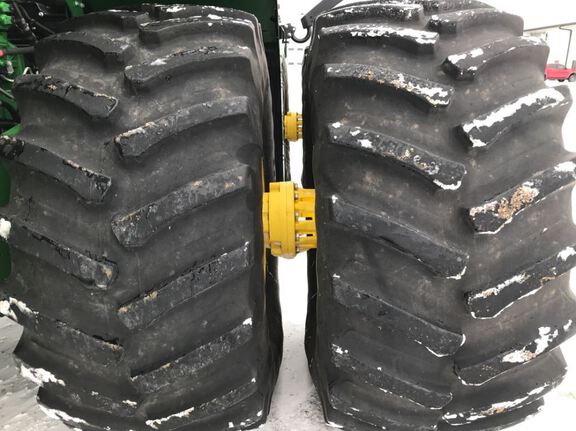 2018 John Deere 9520R Tractor 4WD