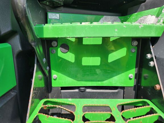 2022 John Deere 8R 340 Tractor