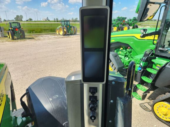 2022 John Deere 8R 340 Tractor