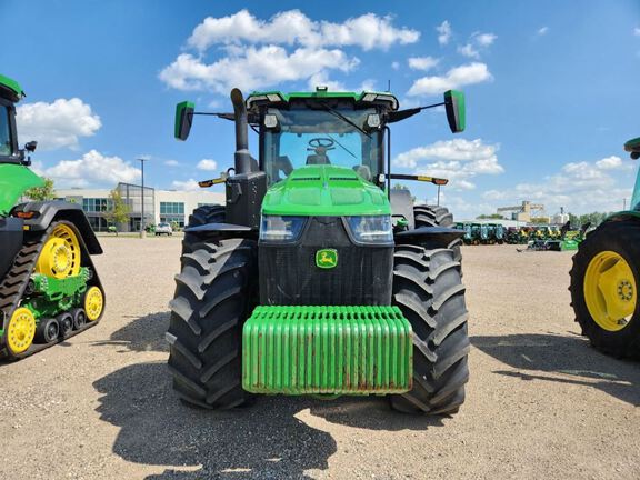 2022 John Deere 8R 340 Tractor