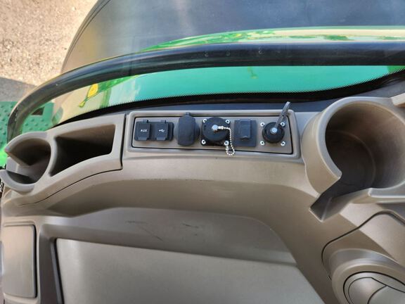 2022 John Deere 8R 340 Tractor