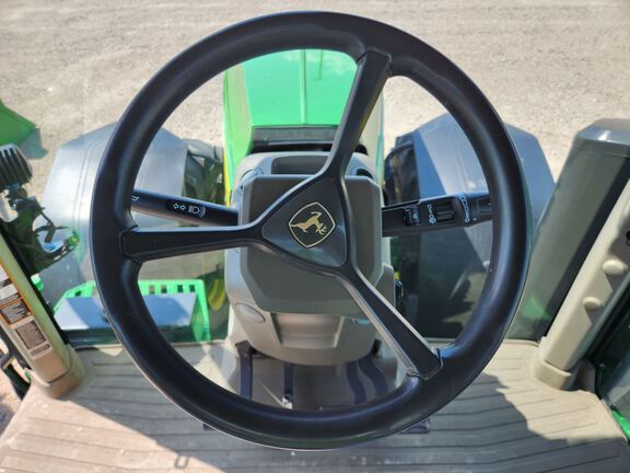 2022 John Deere 8R 340 Tractor