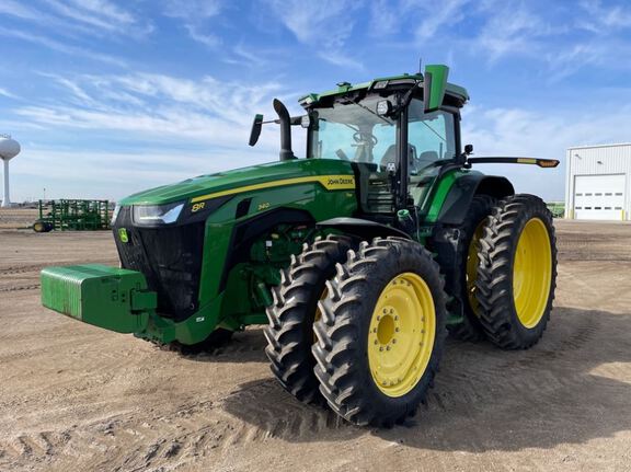 2022 John Deere 8R 340 Tractor