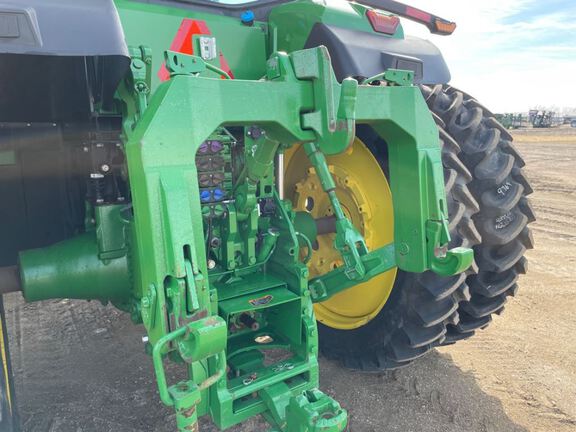 2022 John Deere 8R 340 Tractor