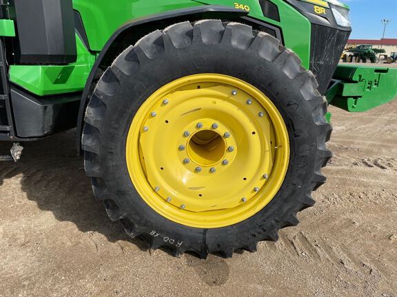 2022 John Deere 8R 340 Tractor