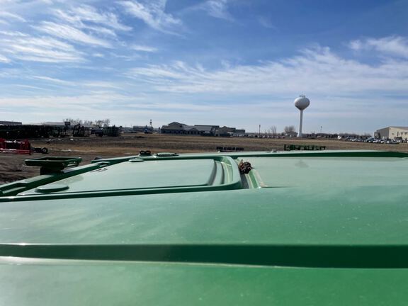 2022 John Deere 8R 340 Tractor