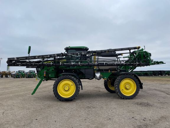 2024 John Deere 412R Sprayer/High Clearance