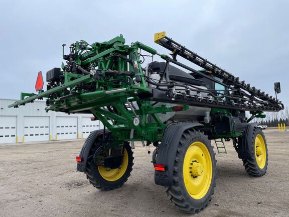 2024 John Deere 412R Sprayer/High Clearance