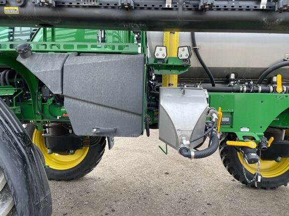 2024 John Deere 412R Sprayer/High Clearance