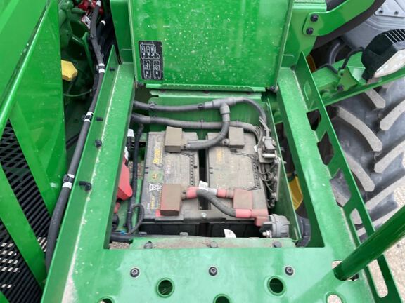2024 John Deere 412R Sprayer/High Clearance