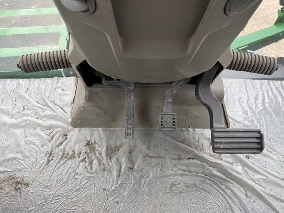 2024 John Deere 412R Sprayer/High Clearance