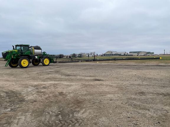 2024 John Deere 412R Sprayer/High Clearance