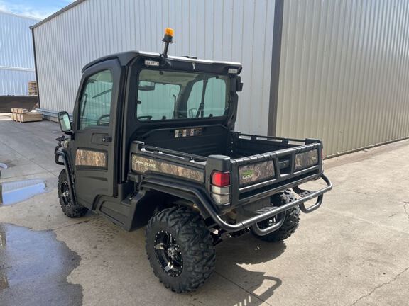 2021 John Deere XUV835R ATV