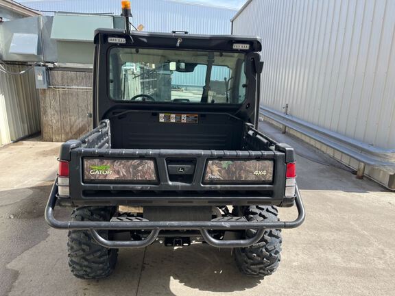 2021 John Deere XUV835R ATV